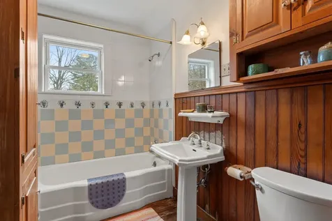 36 Windsor Lane Groton VT 05046