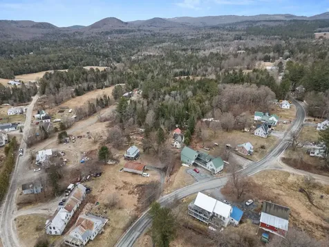 36 Windsor Lane Groton VT 05046
