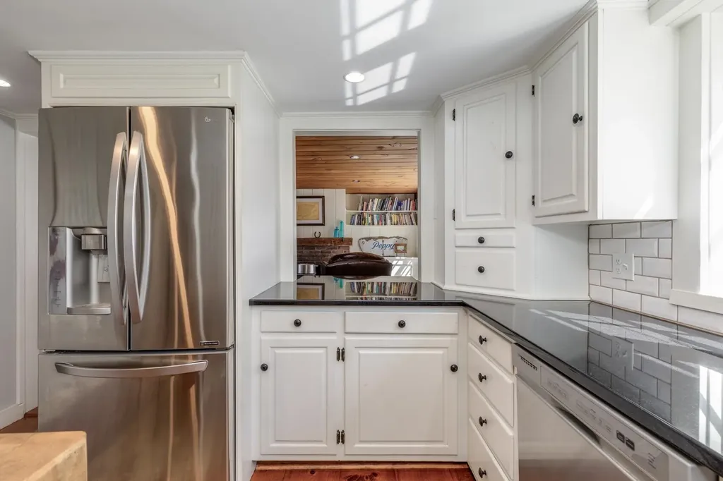 1038 Hopkinton Road Hopkinton NH 03229