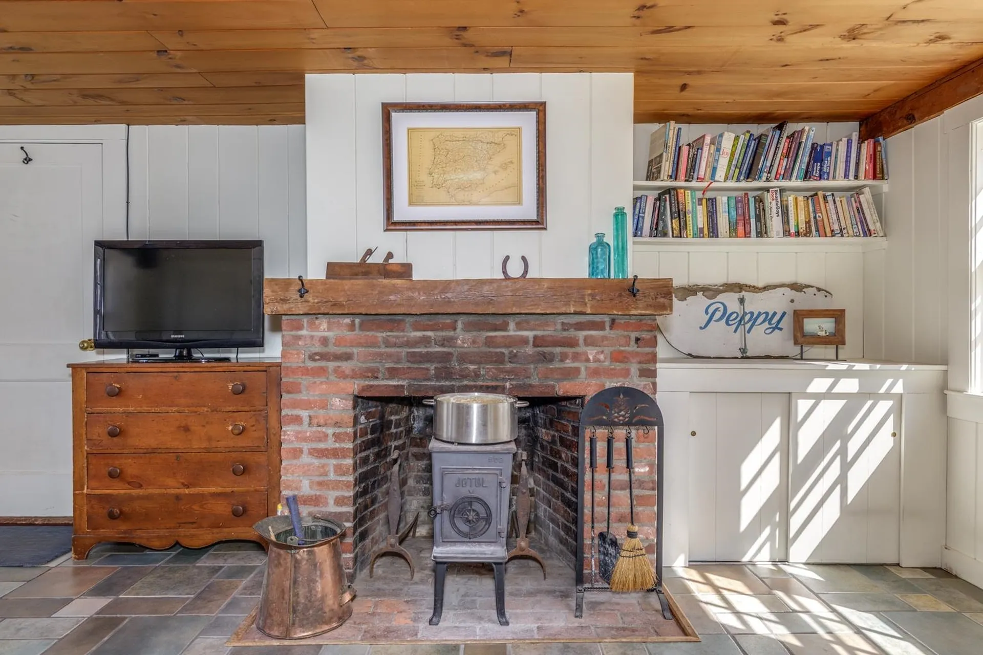 1038 Hopkinton Road Hopkinton NH 03229