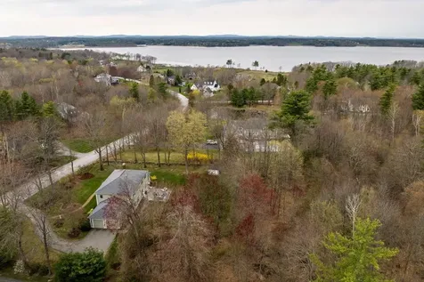 45 Tidewater Farm Road Greenland NH 03840