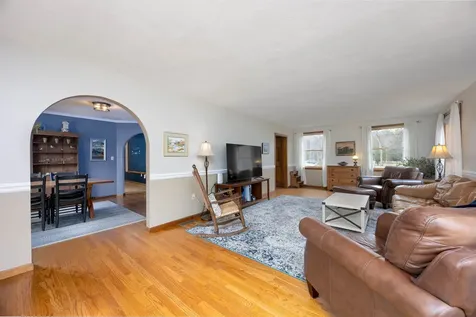 17 Baywood Drive Hampstead NH 03841