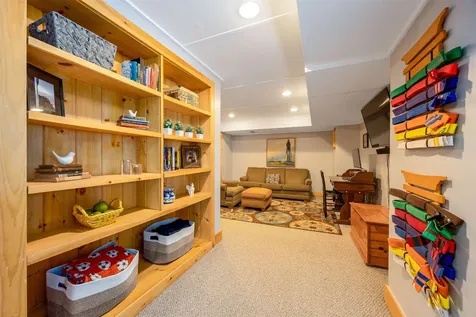 17 Baywood Drive Hampstead NH 03841