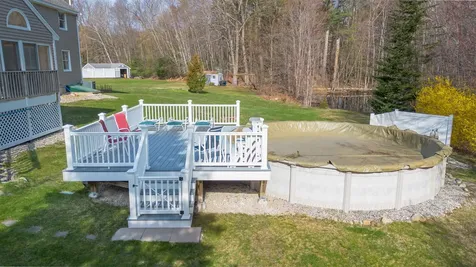 17 Baywood Drive Hampstead NH 03841