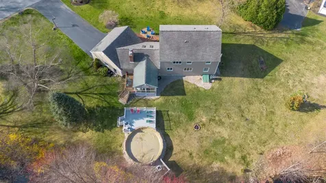 17 Baywood Drive Hampstead NH 03841