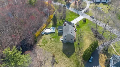 17 Baywood Drive Hampstead NH 03841