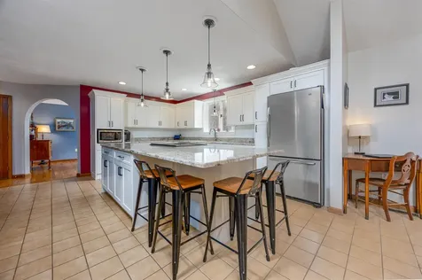 17 Baywood Drive Hampstead NH 03841