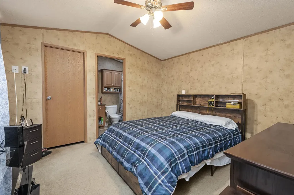 15 Trailer Avenue Conway NH 03818