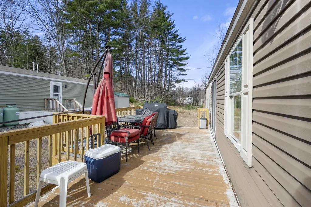 15 Trailer Avenue Conway NH 03818