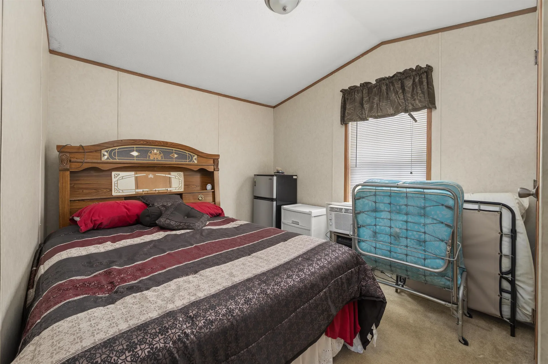 15 Trailer Avenue Conway NH 03818