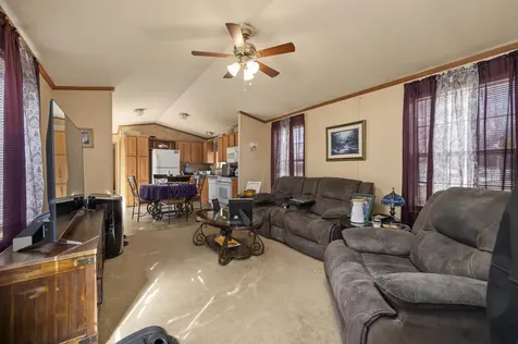 15 Trailer Avenue Conway NH 03818