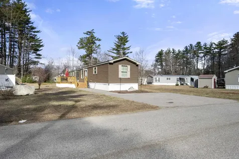 15 Trailer Avenue Conway NH 03818