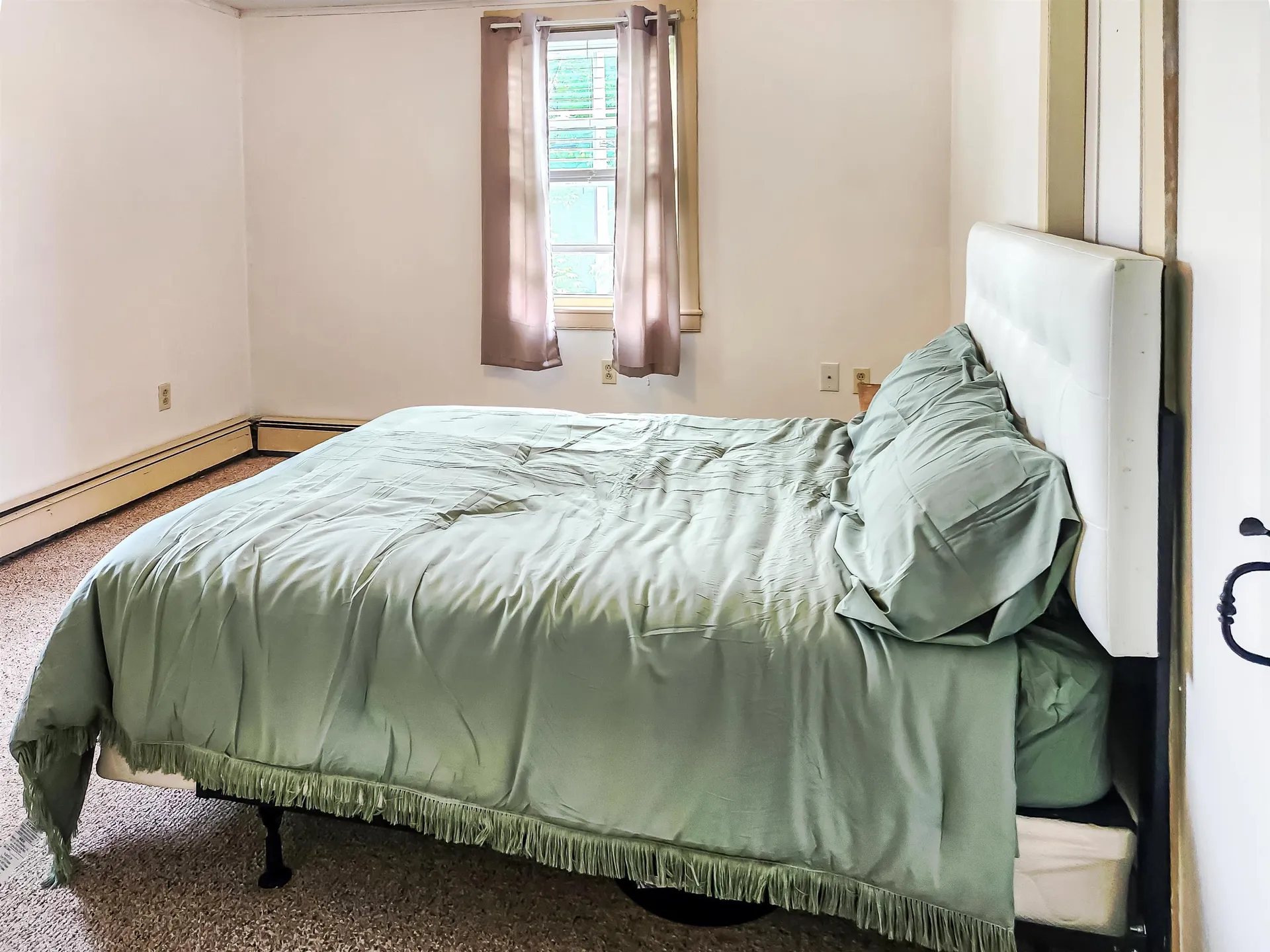 81 High Street Cavendish VT 05142