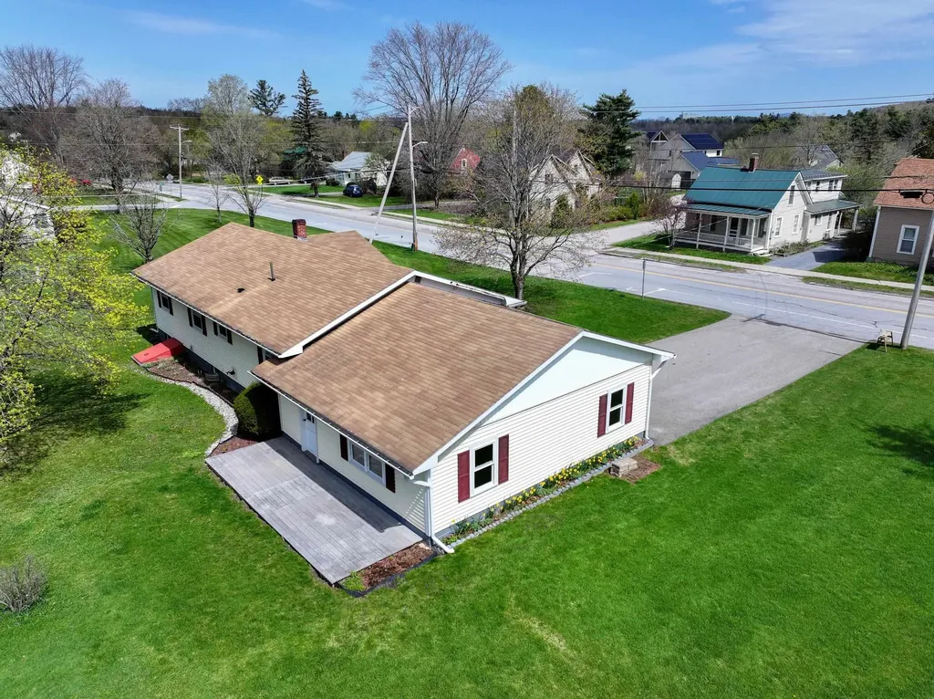 503 Weybridge Street Middlebury VT 05753