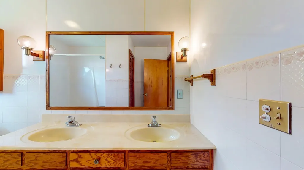 503 Weybridge Street Middlebury VT 05753