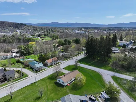 503 Weybridge Street Middlebury VT 05753