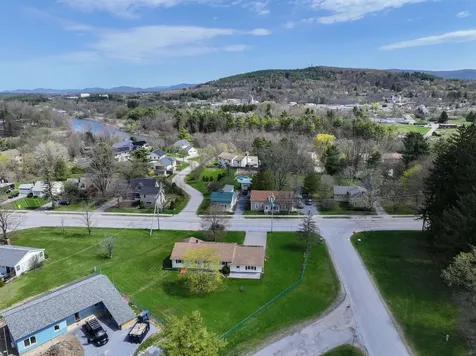 503 Weybridge Street Middlebury VT 05753