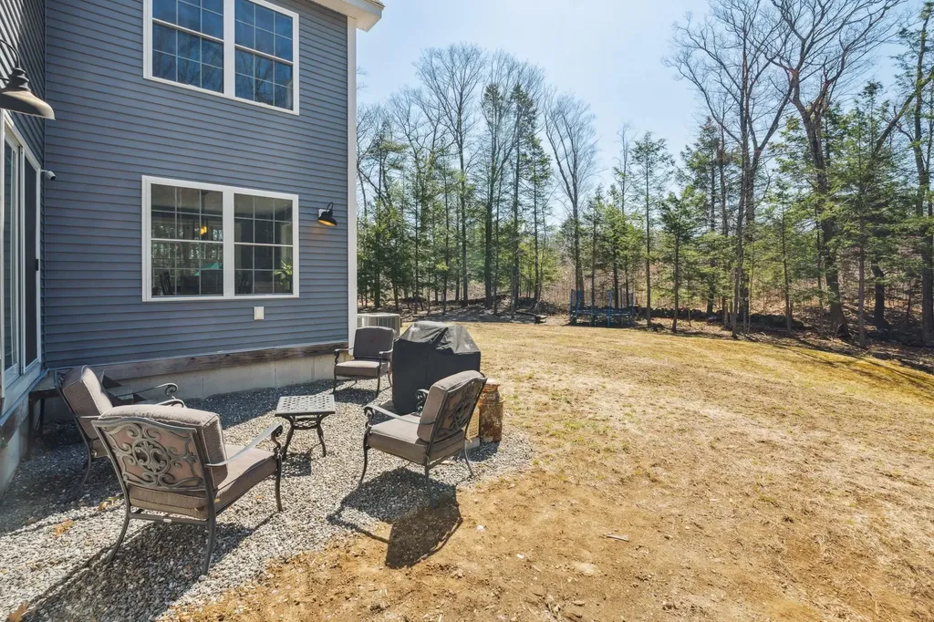 19 Shady Hill Road Weare NH 03281