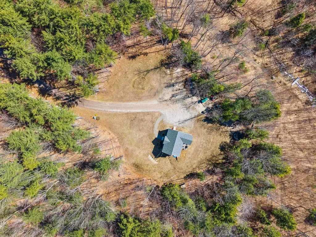 19 Shady Hill Road Weare NH 03281