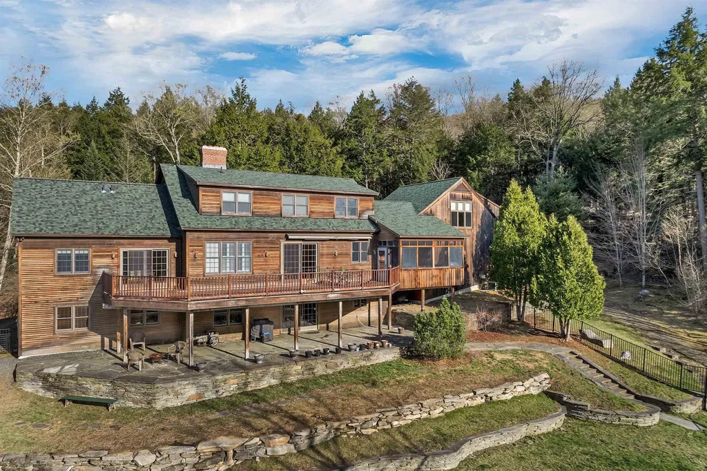 423 Taft Family Road Hartford VT 05059