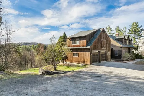 423 Taft Family Road Hartford VT 05059