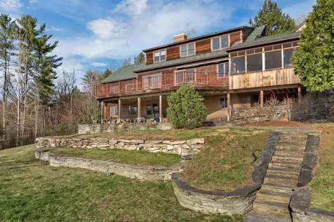 423 Taft Family Road Hartford VT 05059