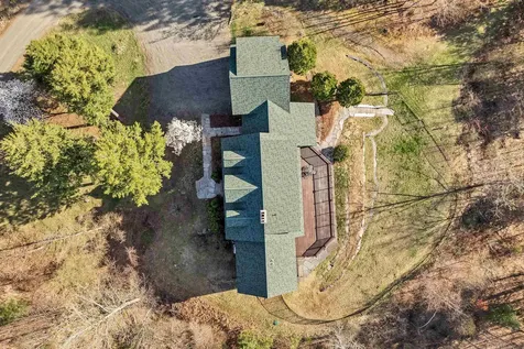 423 Taft Family Road Hartford VT 05059