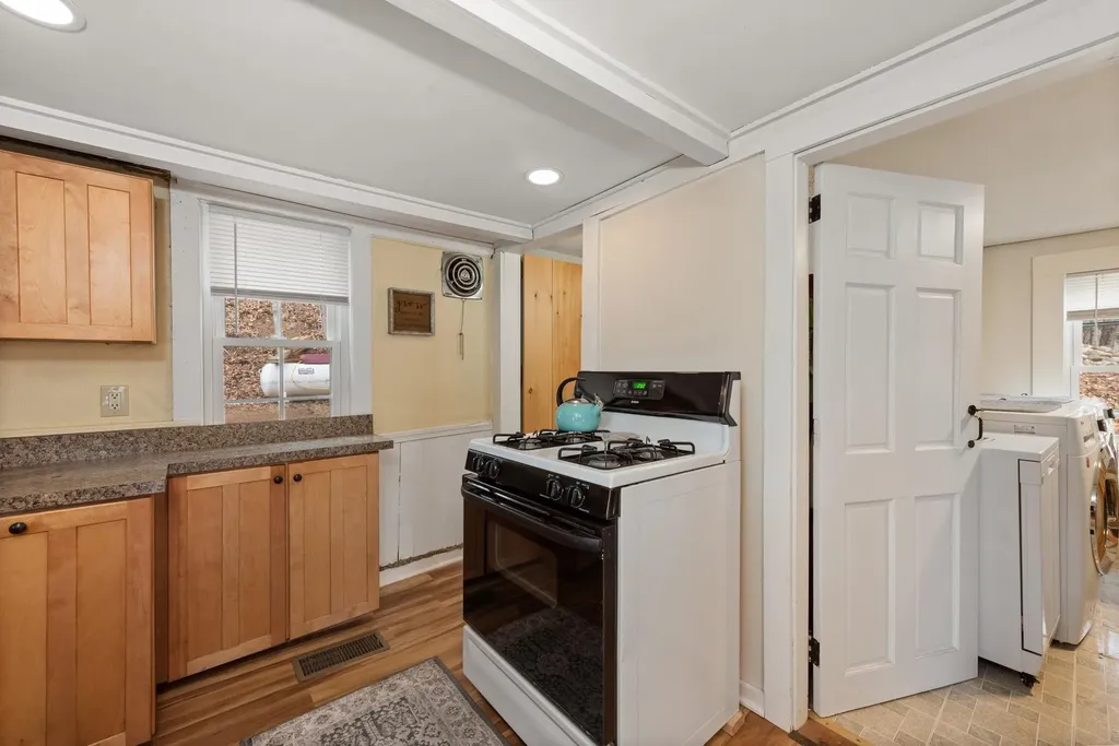 2577 Us Route 3 Thornton NH 03285