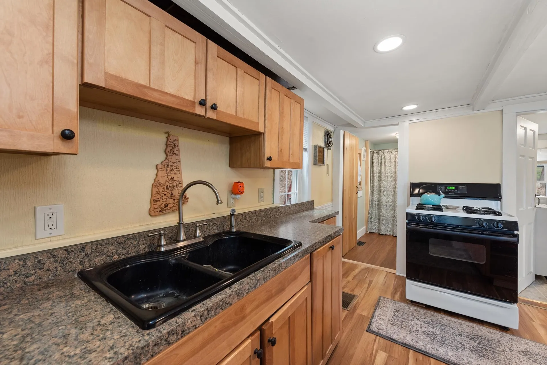 2577 Us Route 3 Thornton NH 03285