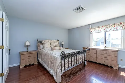 83 Spinnaker Way Portsmouth NH 03801
