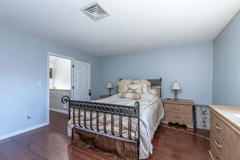 83 Spinnaker Way Portsmouth NH 03801