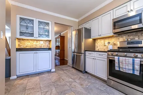 83 Spinnaker Way Portsmouth NH 03801