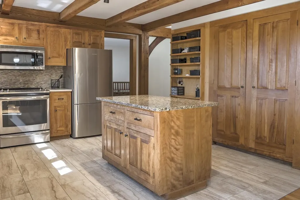 143 Peg Shop Road Keene NH 03431