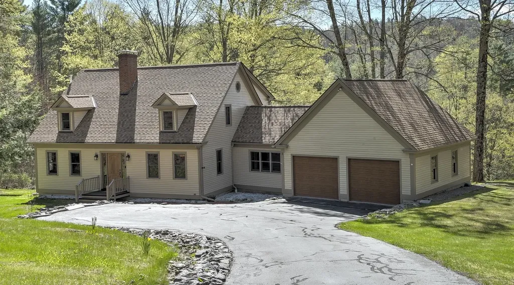 143 Peg Shop Road Keene NH 03431