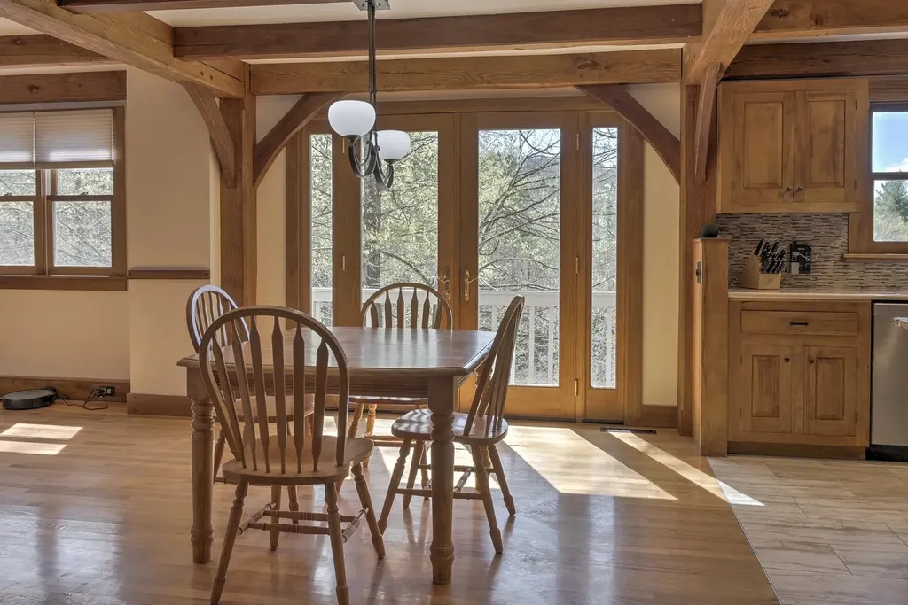 143 Peg Shop Road Keene NH 03431