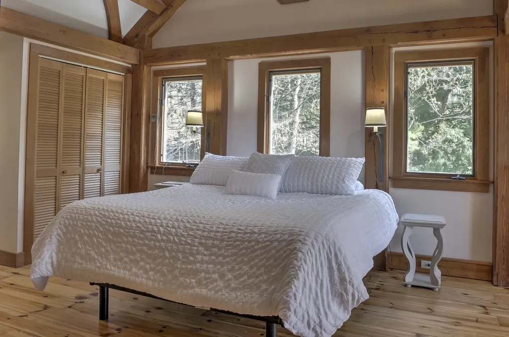 143 Peg Shop Road Keene NH 03431