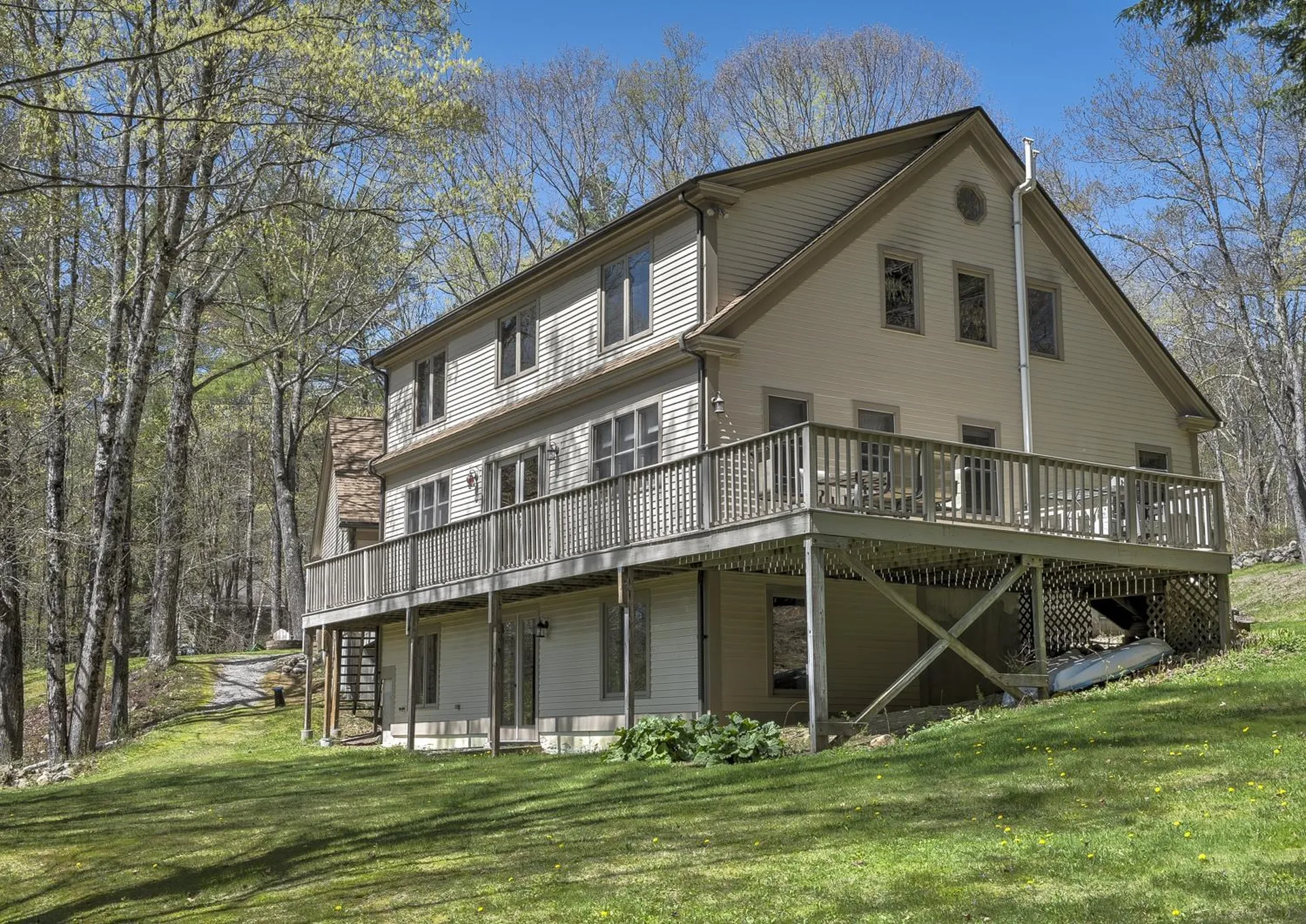 143 Peg Shop Road Keene NH 03431