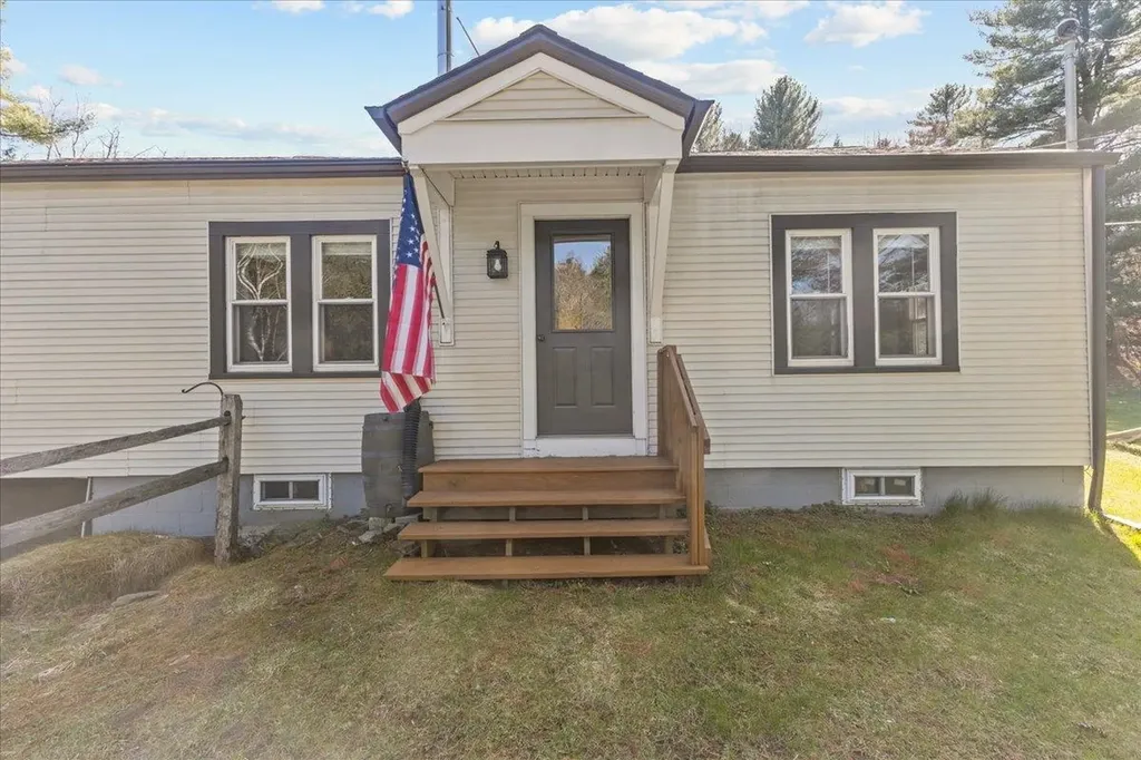 11 Thrush Lane Northfield VT 05663