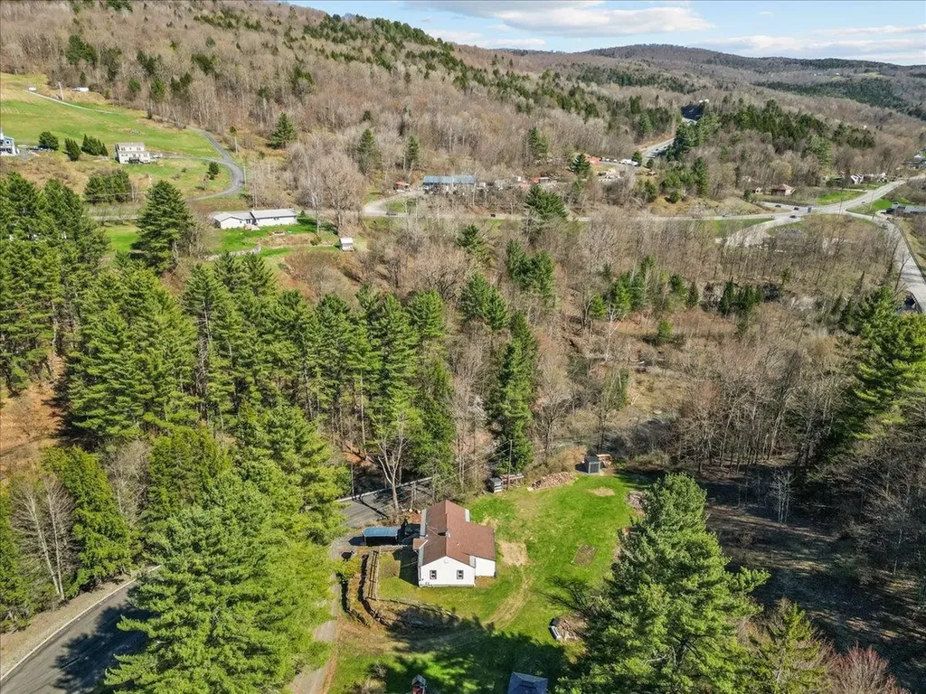 11 Thrush Lane Northfield VT 05663