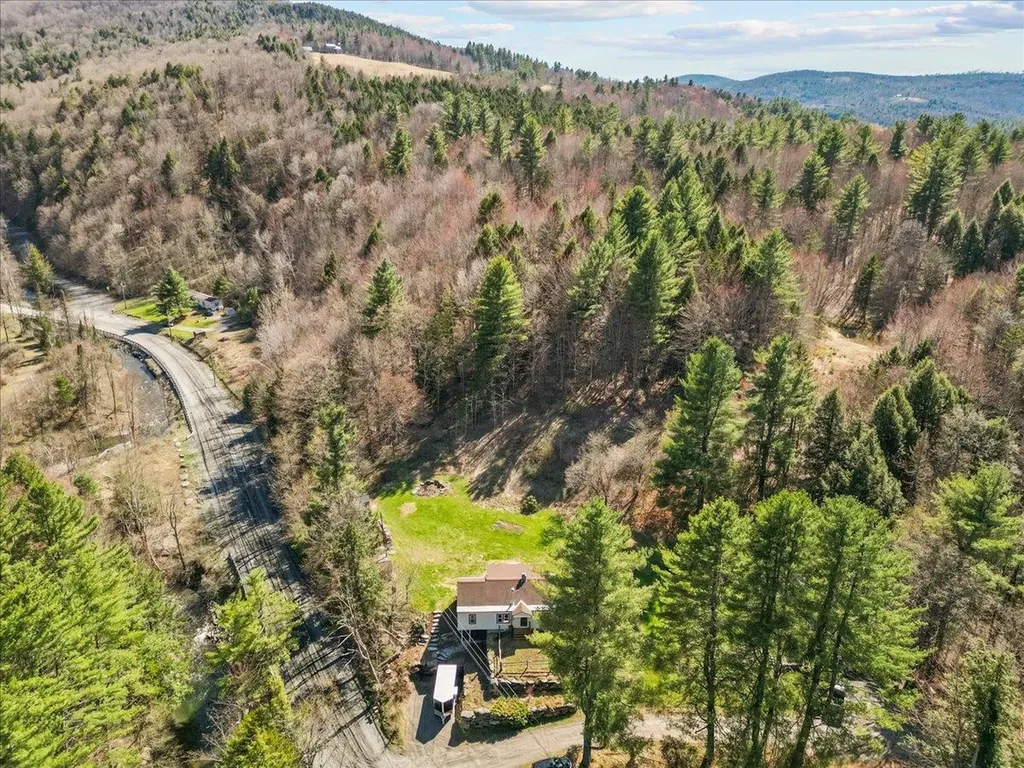 11 Thrush Lane Northfield VT 05663