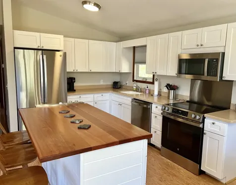 11 Mudgett Avenue Meredith NH 03253