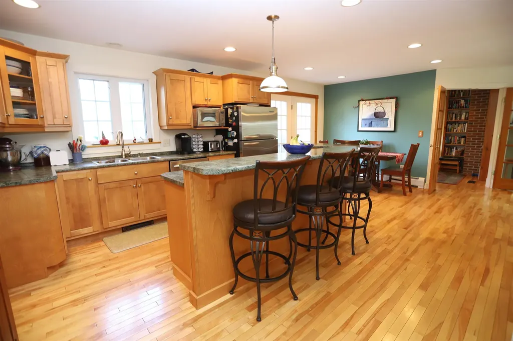 72 Clover Lane Newport City VT 05855