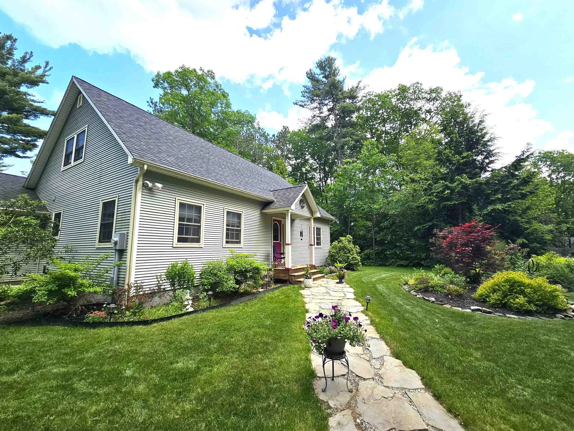 72 Clover Lane Newport City VT 05855