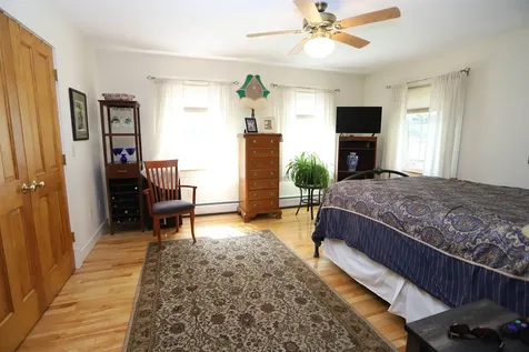 72 Clover Lane Newport City VT 05855