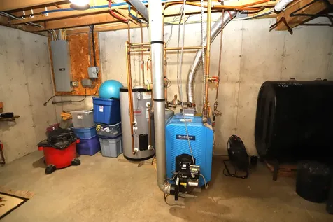 72 Clover Lane Newport City VT 05855