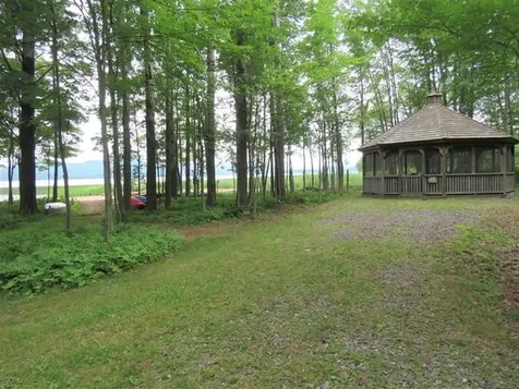 72 Clover Lane Newport City VT 05855