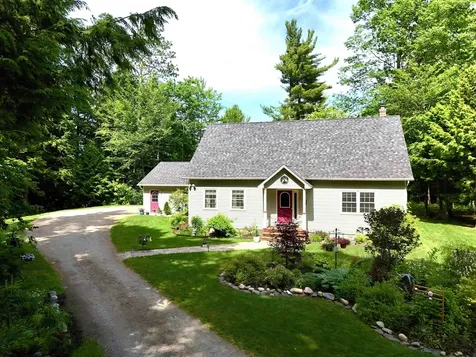 72 Clover Lane Newport City VT 05855