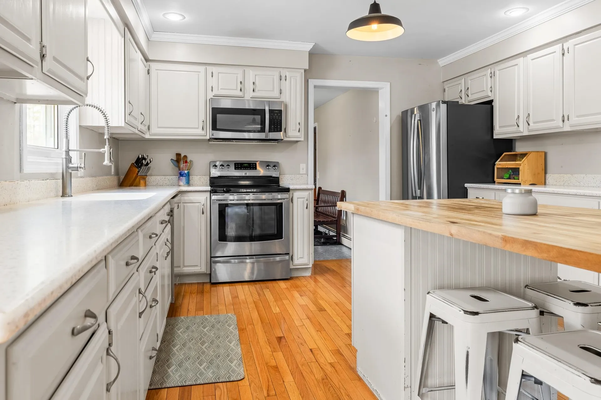 24 Chelsea Circle Lebanon NH 03784