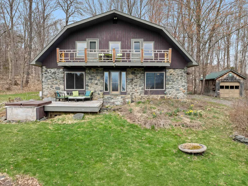 518 Hampshire Hill Road Worcester VT 05682