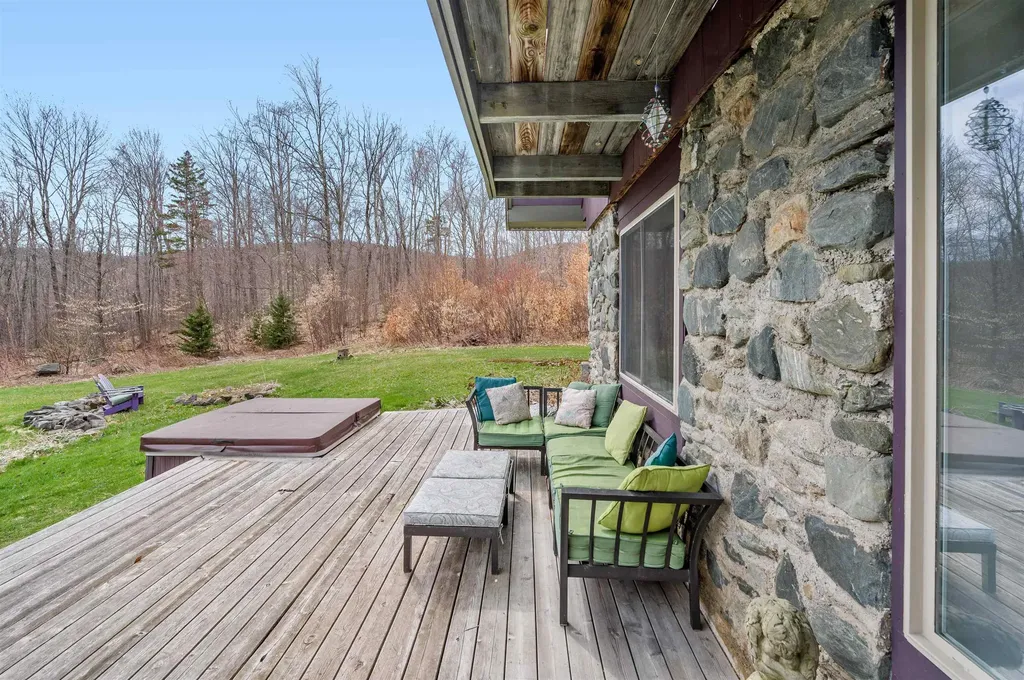 518 Hampshire Hill Road Worcester VT 05682